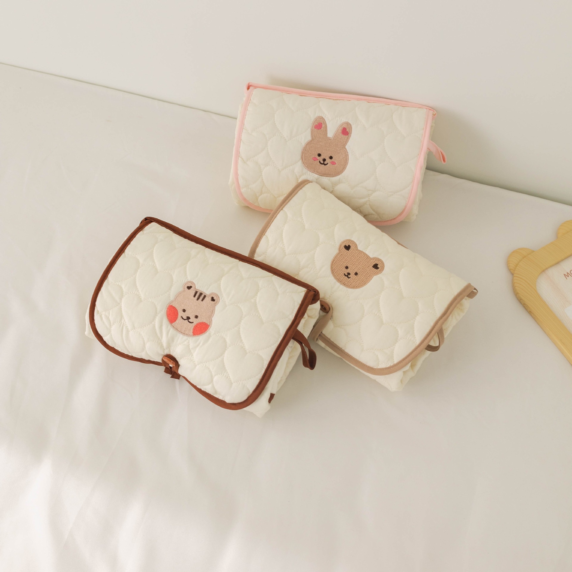 PANGDUBE 접이식 기저귀 교환 패드 방수 휴대용  - Baby Mattress Waterproof 리뷰 및 가격